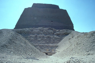 Mortuary temple of the Meidum pyramid.