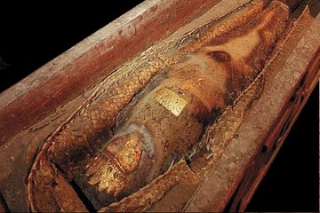A fake mummy in Pakistan